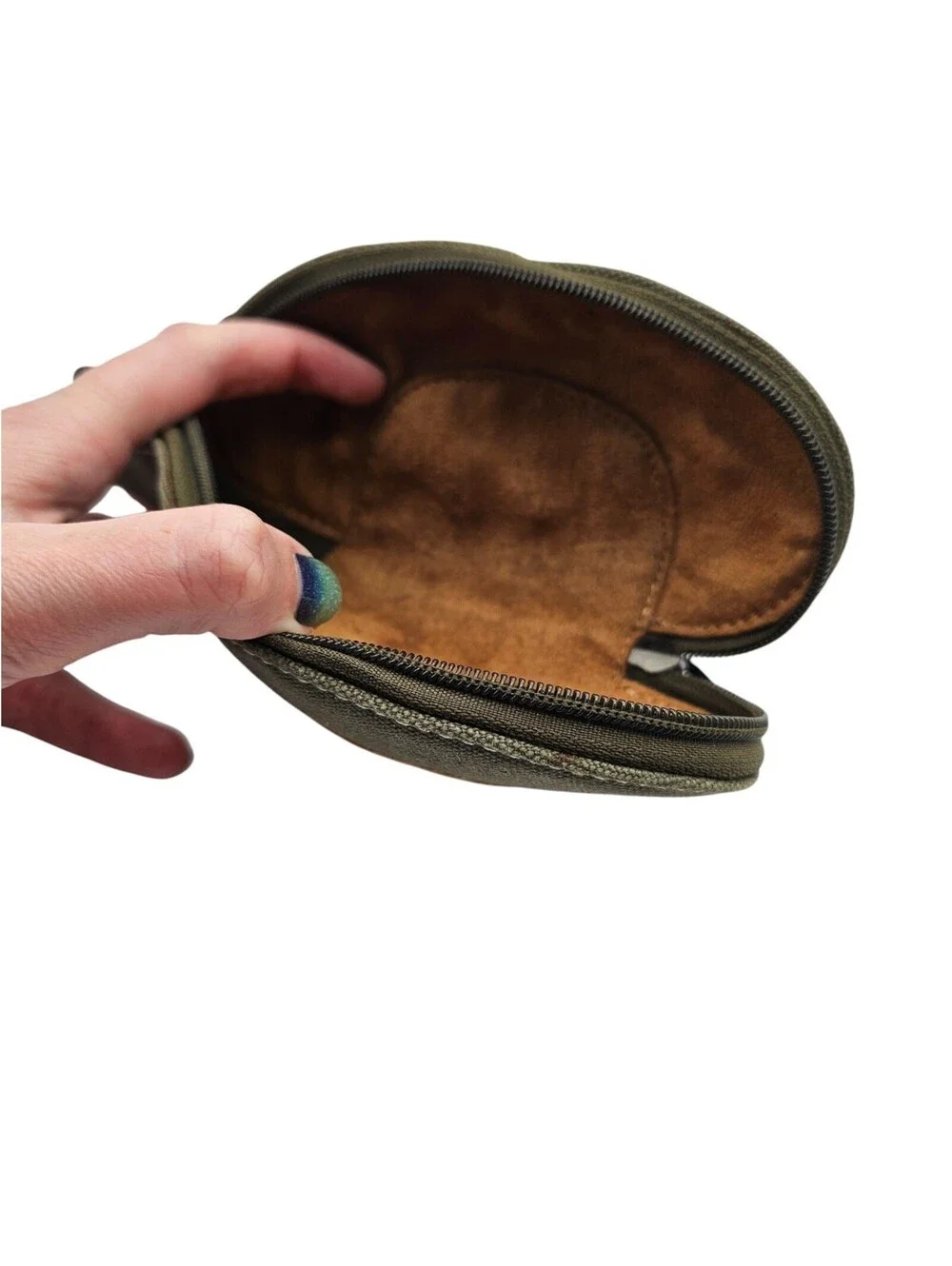 Field And Stream Green Canvas Zip Clamshell Sunglass Case